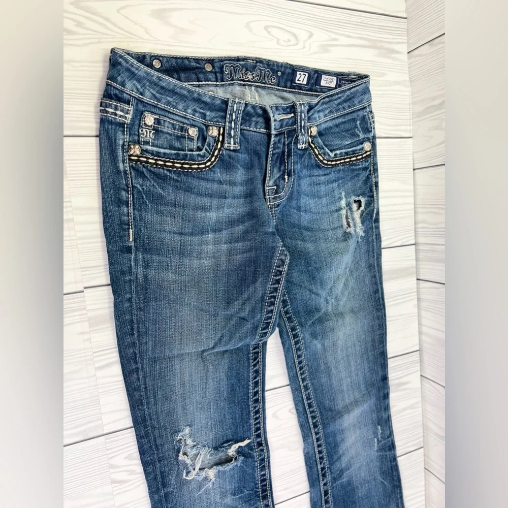 Women’s Miss Me Vintage Ripped Jeans